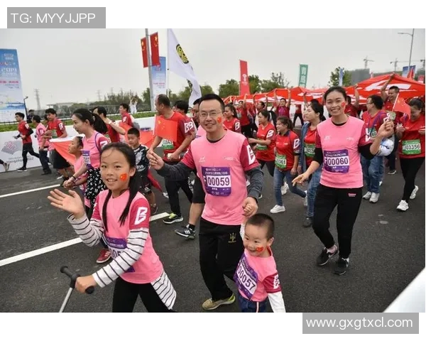 黄芳独家分享网球技巧与欧冠足球赛事分析的精彩心得